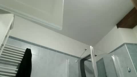 alex120475 online show from 04/24/26, 08:11