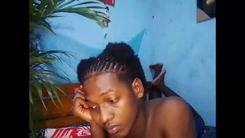 Snapshot of alex18651688 chatting on 11/23/25, 05:29 Alex online show from 11/23/25, 05:29