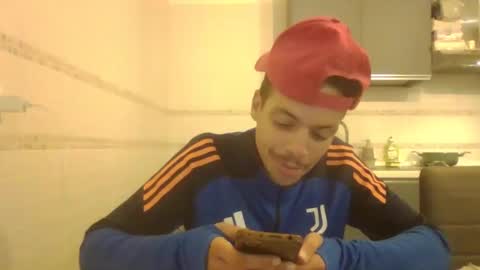 Snapshot of alex341672 chatting on 11/08/25, 10:19 alex341672 online show from 11/08/25, 10:19