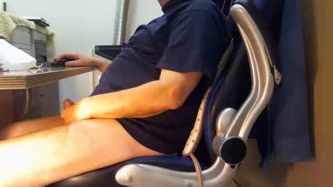 alex47100 online show from 02/24/25, 03:31