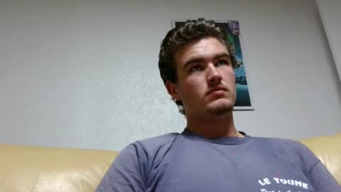 Snapshot of alex83530 chatting on 01/07/25, 03:54 Alex83530 online show from 01/07/25, 03:54