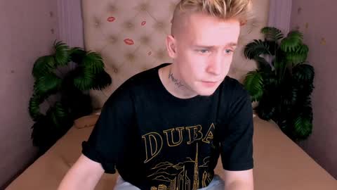 Snapshot of alex__sweet chatting on 02/06/25, 04:53 your Alex online show from 02/06/25, 04:53