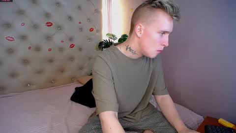 Snapshot of alex__sweet chatting on 03/10/25, 04:57 your Alex online show from 03/10/25, 04:57