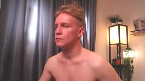 Snapshot of alex__sweet chatting on 05/15/26, 05:03 your Alex online show from 05/15/26, 05:03
