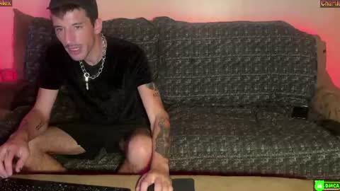Snapshot of alex_and_charlie chatting on 06/12/26, 01:32 alex_and_charlie online show from 06/12/26, 01:32