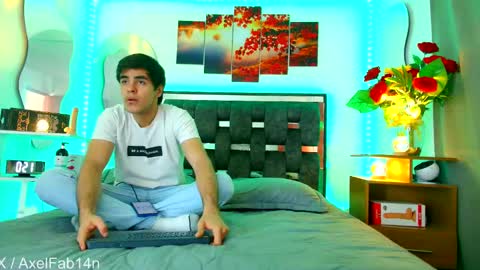 sneider online show from 03/08/25, 06:37