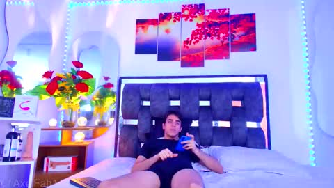 sneider online show from 09/29/25, 07:51