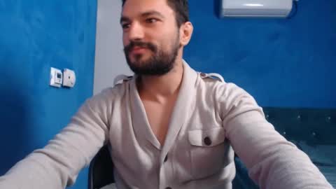 Alex online show from 10/03/25, 07:38