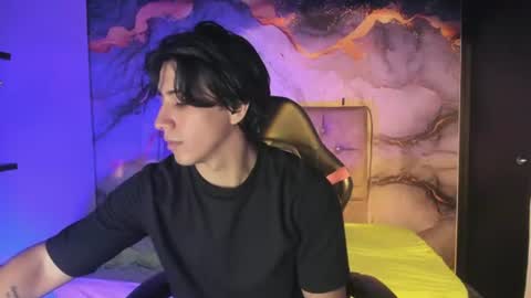 Snapshot of alex_cano chatting on 06/23/26, 12:14 alex online show from 06/23/26, 12:14