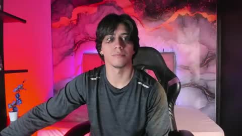 Snapshot of alex_cano chatting on 07/21/26, 12:40 alex online show from 07/21/26, 12:40
