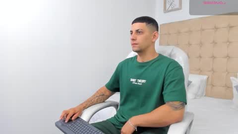 alex online show from 01/08/26, 12:51