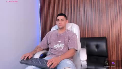 alex online show from 01/12/26, 11:48