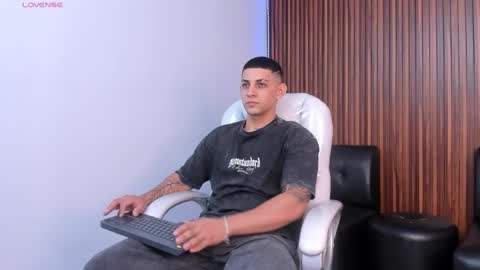 alex online show from 01/15/26, 12:54