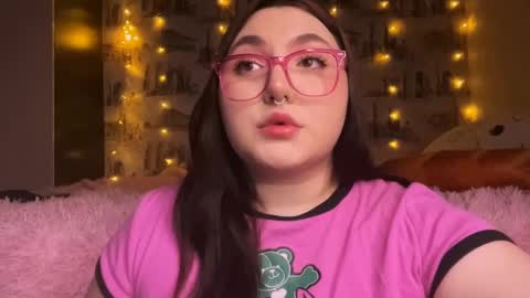 Snapshot of alex_dreams_ chatting on 12/14/24, 03:15 Alex online show from 12/14/24, 03:15