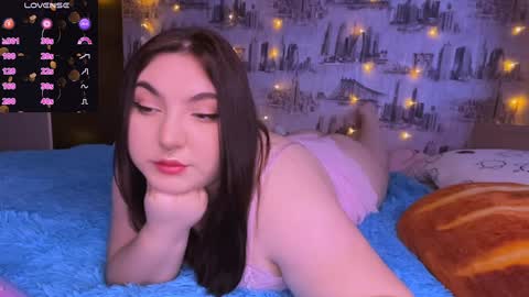 Snapshot of alex_dreams_ chatting on 01/19/25, 01:01 Alex online show from 01/19/25, 01:01