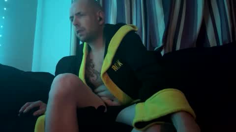 alex_essex69 online show from 09/22/25, 12:01