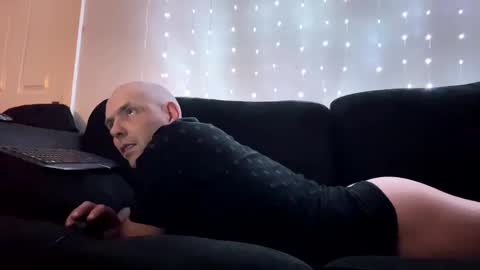 alex_essex69 online show from 10/14/25, 12:00