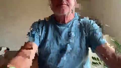 Alex online show from 05/11/26, 06:41
