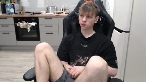 Alex online show from 12/01/24, 05:13