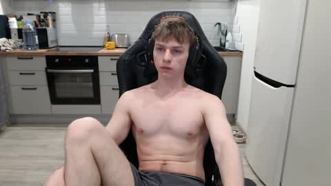 Alex online show from 02/09/25, 02:17