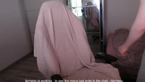 Alex online show from 09/19/25, 08:53