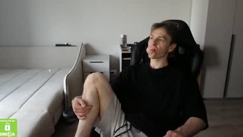 Alex online show from 07/16/26, 03:29
