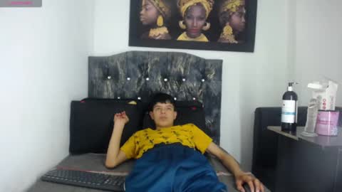 alex_it0 online show from 05/19/26, 12:22