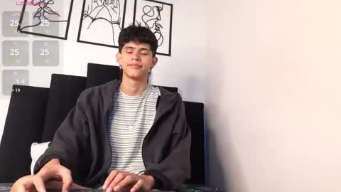 Snapshot of alex_mark_ chatting on 01/13/26, 02:00 alex_mark_ online show from 01/13/26, 02:00