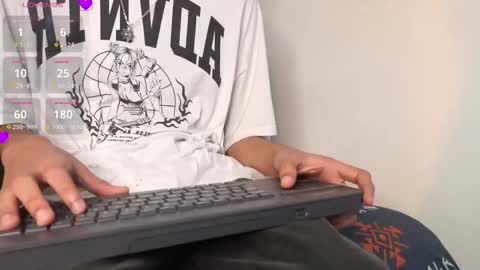 Snapshot of alex_mark_ chatting on 01/16/26, 12:53 alex_mark_ online show from 01/16/26, 12:53