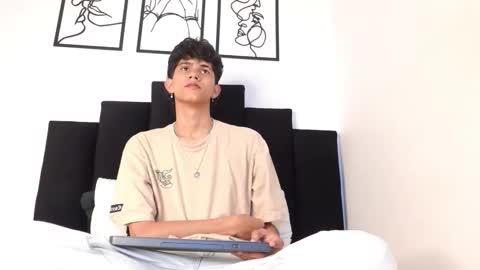 Snapshot of alex_mark_ chatting on 02/04/26, 01:39 alex_mark_ online show from 02/04/26, 01:39