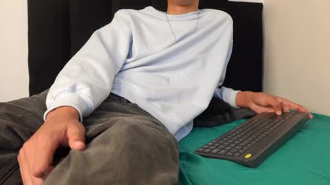 Snapshot of alex_mark_ chatting on 02/13/26, 01:18 alex_mark_ online show from 02/13/26, 01:18