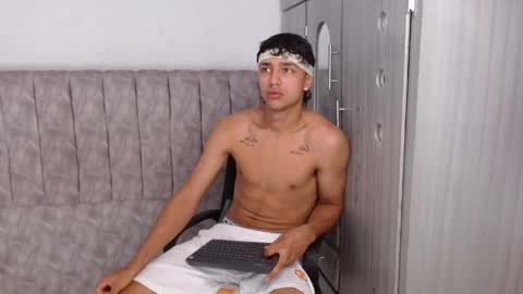 Snapshot of alex_martin47 chatting on 05/04/26, 09:33 alex online show from 05/04/26, 09:33