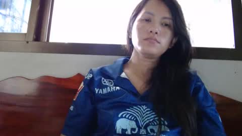 Snapshot of alex_nicha chatting on 05/06/26, 02:08 Nicha online show from 05/06/26, 02:08
