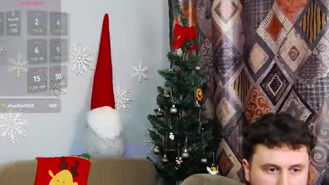 Snapshot of alex_onelove chatting on 12/28/24, 06:18 Alex online show from 12/28/24, 06:18