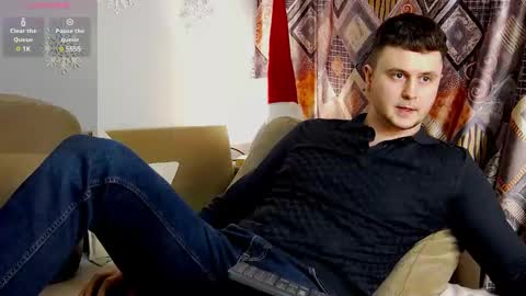 Snapshot of alex_onelove chatting on 01/20/25, 06:21 Alex online show from 01/20/25, 06:21