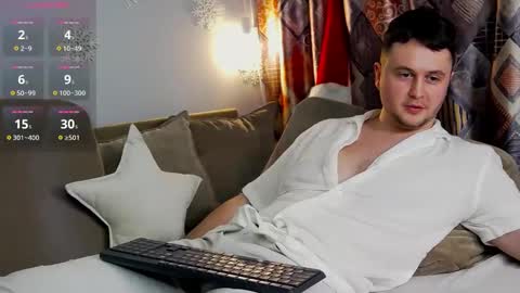 Snapshot of alex_onelove chatting on 01/22/25, 07:56 Alex online show from 01/22/25, 07:56