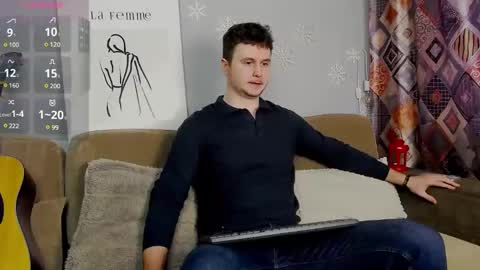 Snapshot of alex_onelove chatting on 02/10/25, 07:04 Alex online show from 02/10/25, 07:04