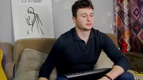 Snapshot of alex_onelove chatting on 02/10/25, 10:20 Alex online show from 02/10/25, 10:20