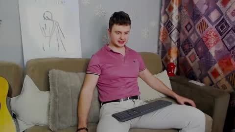 Snapshot of alex_onelove chatting on 02/12/25, 06:40 Alex online show from 02/12/25, 06:40