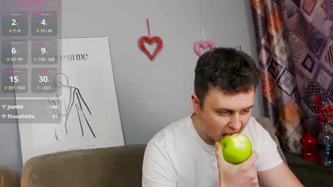 Snapshot of alex_onelove chatting on 02/14/25, 11:10 Alex online show from 02/14/25, 11:10