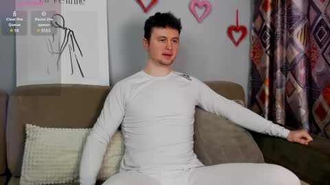 Snapshot of alex_onelove chatting on 03/03/25, 06:48 Alex online show from 03/03/25, 06:48