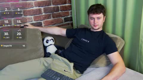 Snapshot of alex_onelove chatting on 10/17/25, 07:11 Alex online show from 10/17/25, 07:11