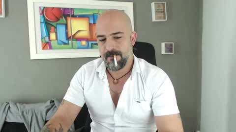 Snapshot of alex_saints_ce chatting on 12/12/24, 06:42 Alex Saints online show from 12/12/24, 06:42