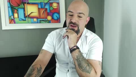 Snapshot of alex_saints_ce chatting on 01/14/25, 10:23 Alex Saints online show from 01/14/25, 10:23