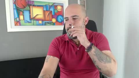 Snapshot of alex_saints_ce chatting on 02/15/25, 04:12 Alex Saints online show from 02/15/25, 04:12