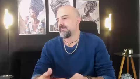 Snapshot of alex_saints_ce chatting on 09/25/25, 02:32 Alex Saints online show from 09/25/25, 02:32