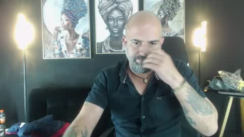 Snapshot of alex_saints_ce chatting on 11/24/25, 11:21 Alex Saints online show from 11/24/25, 11:21