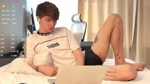 alex_schafer online show from 05/03/26, 04:29