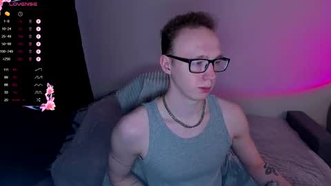 alex_silent online show from 10/09/25, 10:13