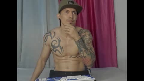 alex_sthorm online show from 01/03/25, 12:33